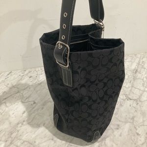 Coach Black signature canvas bucket bag purse
